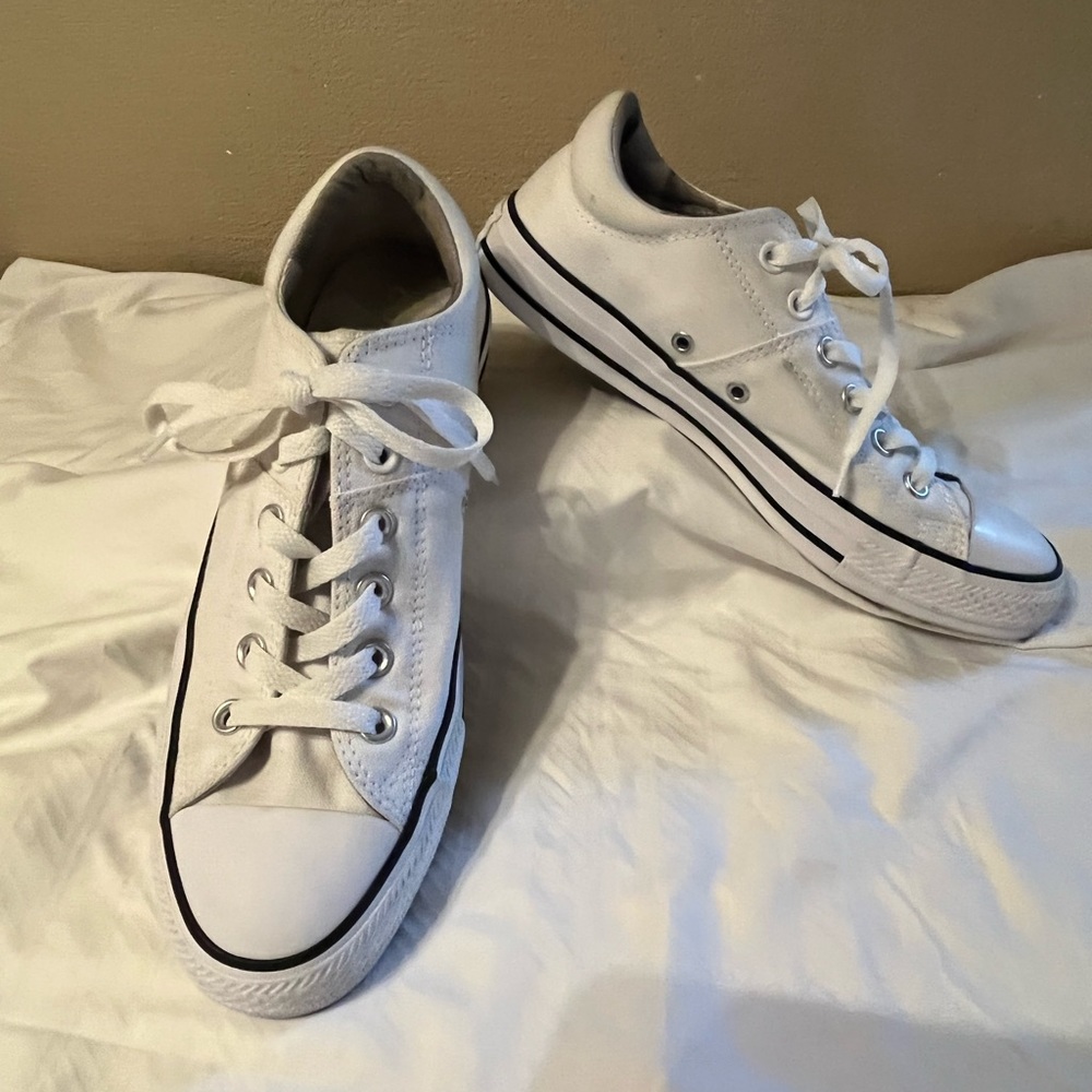 Converse All Star Sneakers